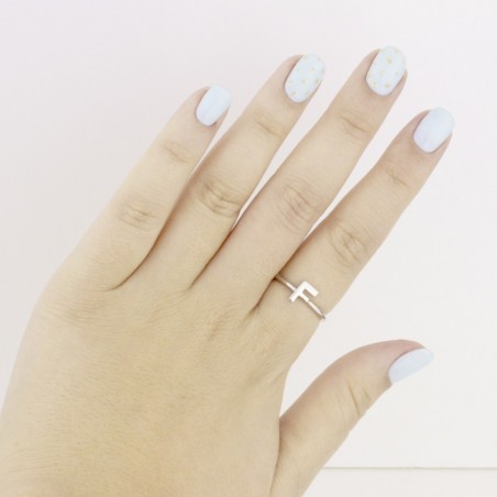 Silver ring | Letter F