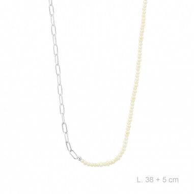 Silver necklace
