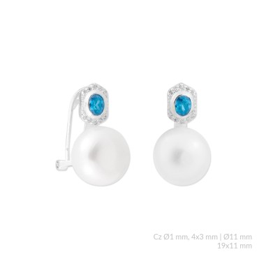 Silver earrings with cubic zirconium