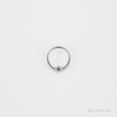 Piercing en acier inoxydable