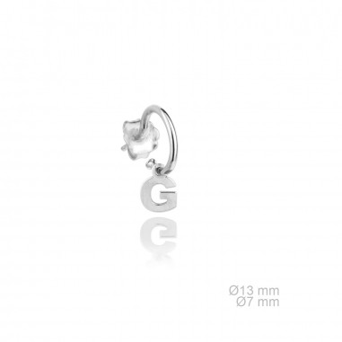 Pendiente Inicial lisa "G" 